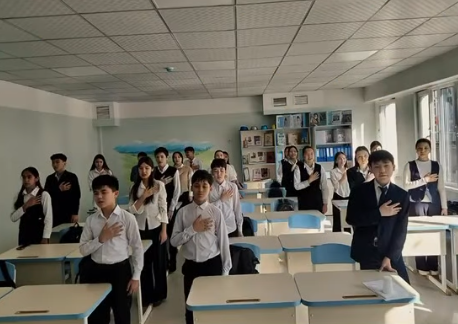 «Білімім – Отаныма» республикалық сынып сағаты